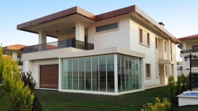 Cam Balkon Sistemleri Kış Bahçesi Uygulaması
