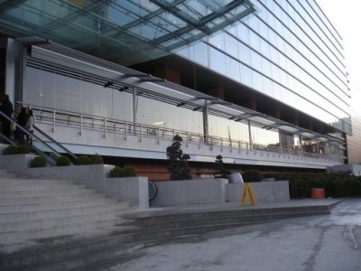 Cam Balkon Restoran Vitrin Uygulaması